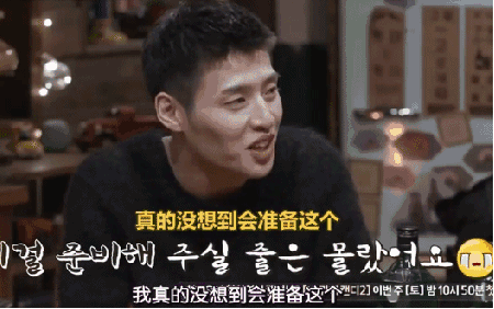这么贵的车你也忍心放在露天停车场 你们怎么能那么任性 看的小编都忍