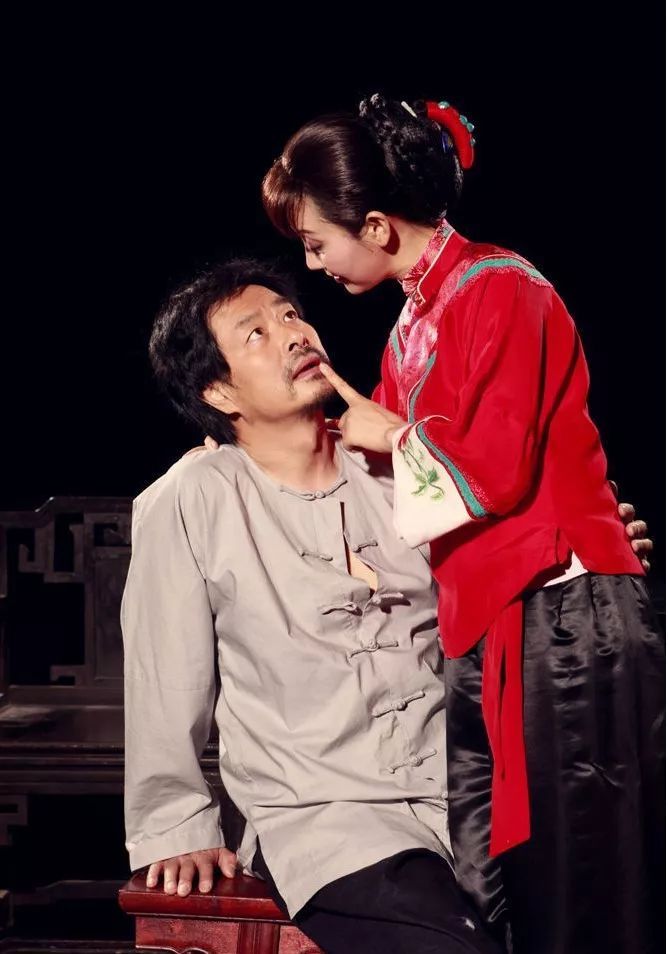 尴尬的英雄主义 --评北京人艺新版《原野》