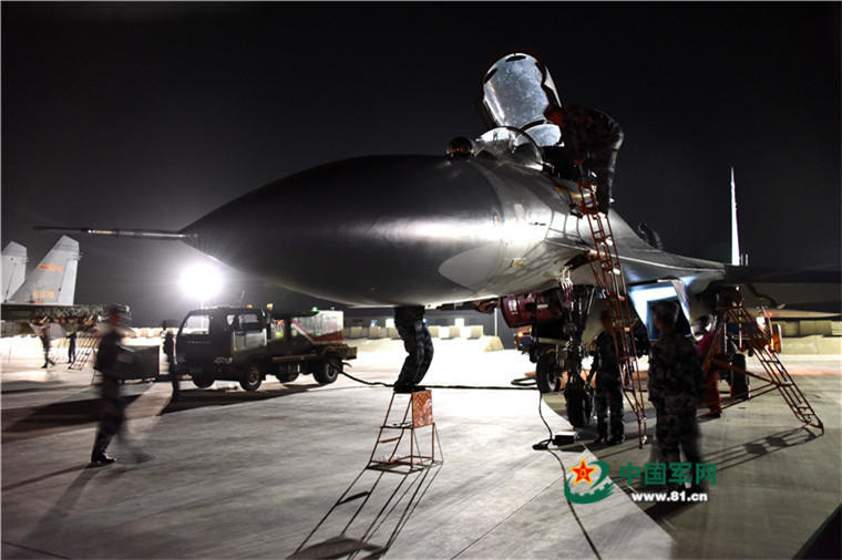 中国空军还有不少歼7战机在服役_学生时代网