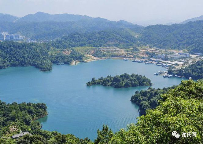 广东河源万绿湖风景区水库水位下降,惊现二座清代谢氏