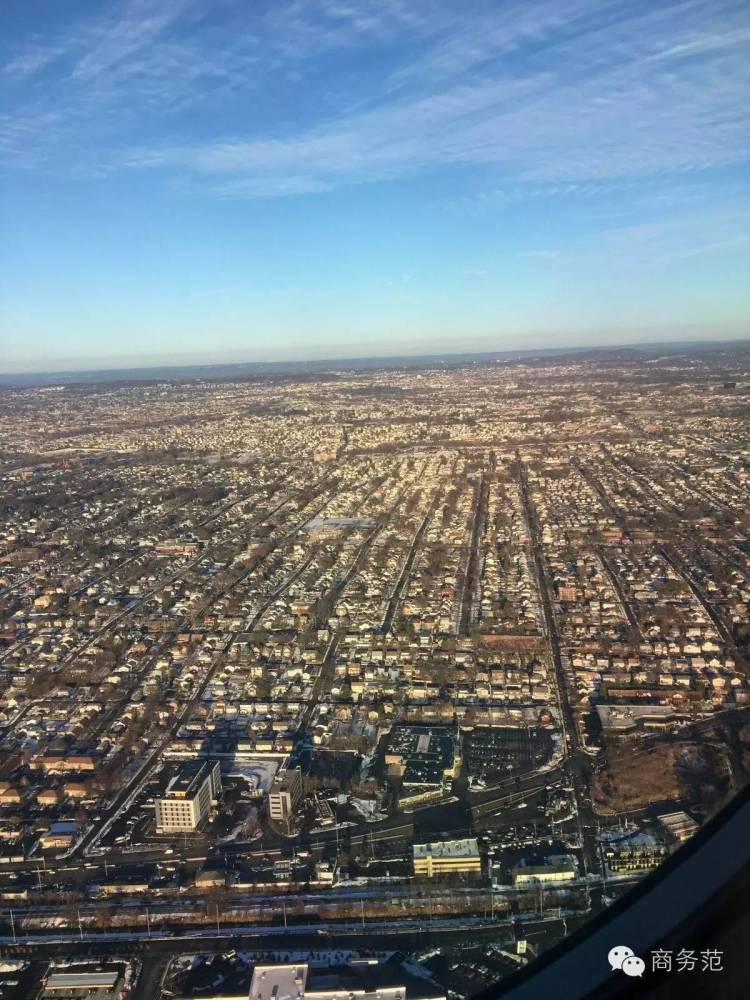 刘强东给奶茶妹买的4亿私人飞机，坐上去是什么体验？