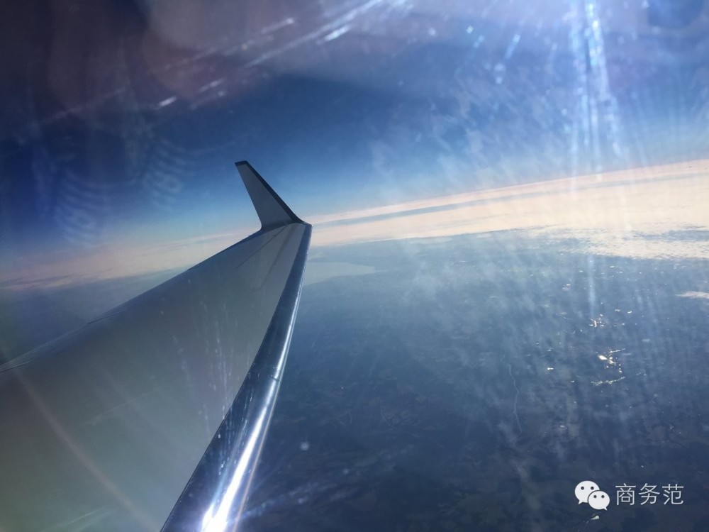 刘强东给奶茶妹买的4亿私人飞机，坐上去是什么体验？