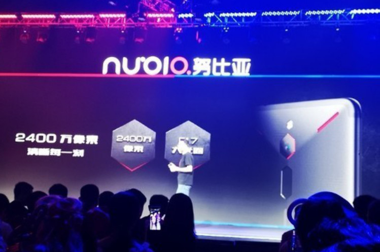 努比亚红魔电竞手机对比小米黑鲨游戏手机,你