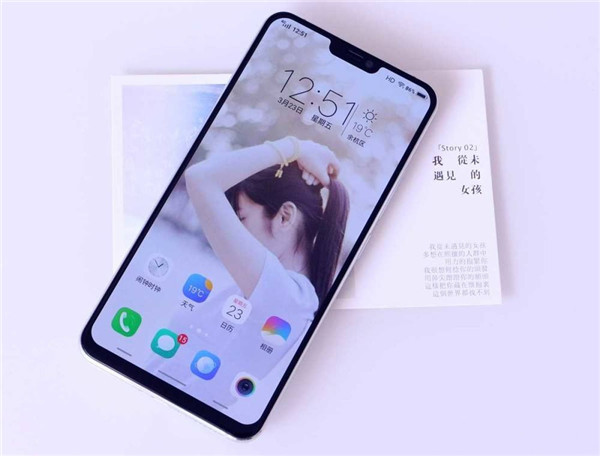 目前最火的三款手机对比,如果是你,你会选择哪