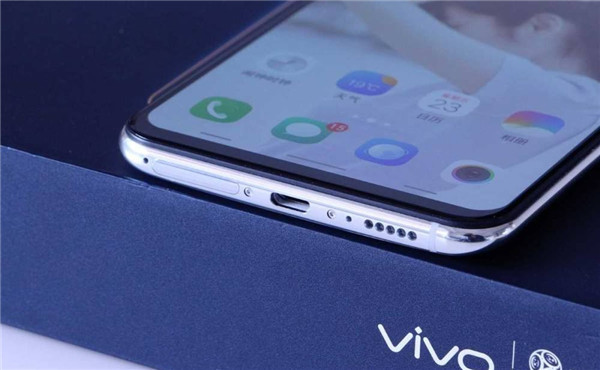 目前最火的三款手机对比,如果是你,你会选择哪