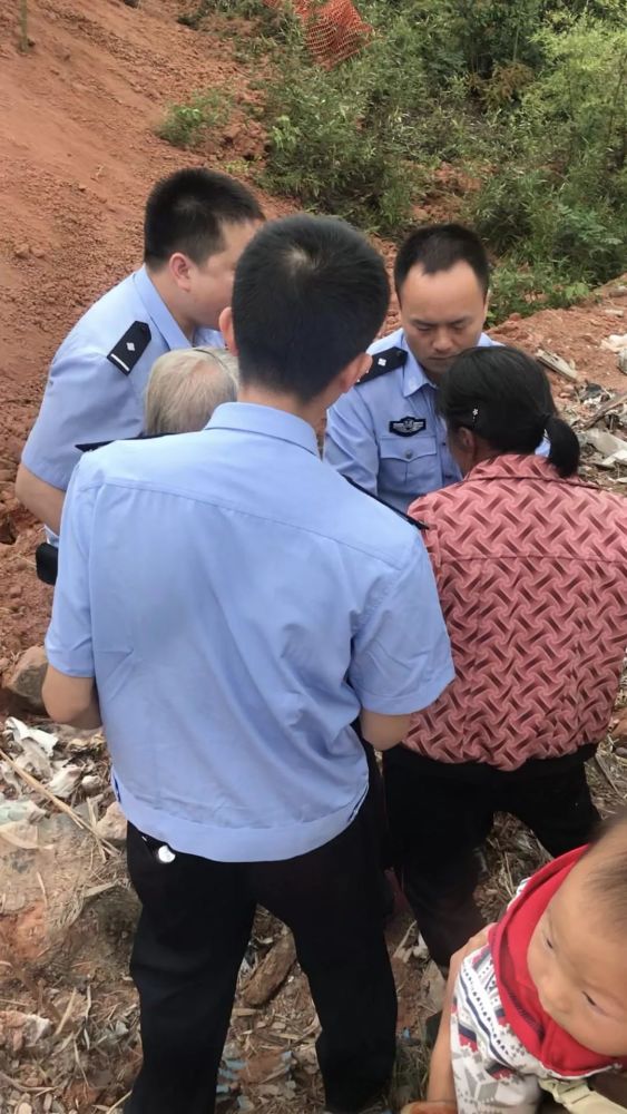 挠重点工程项目施工被依法行政拘留;女子在三