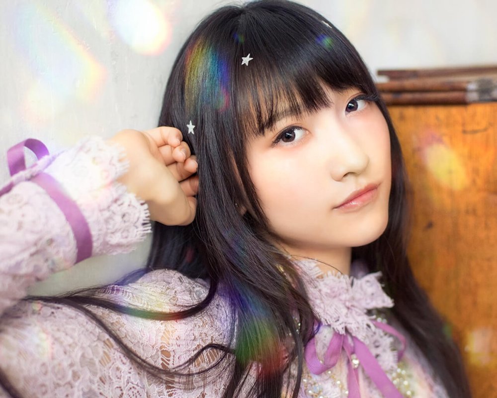 美女声优山崎惠将于5月31日发售首部写真集