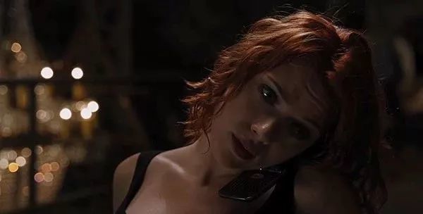 《复联3》即将上映,漫威英雄们都用过什么手机