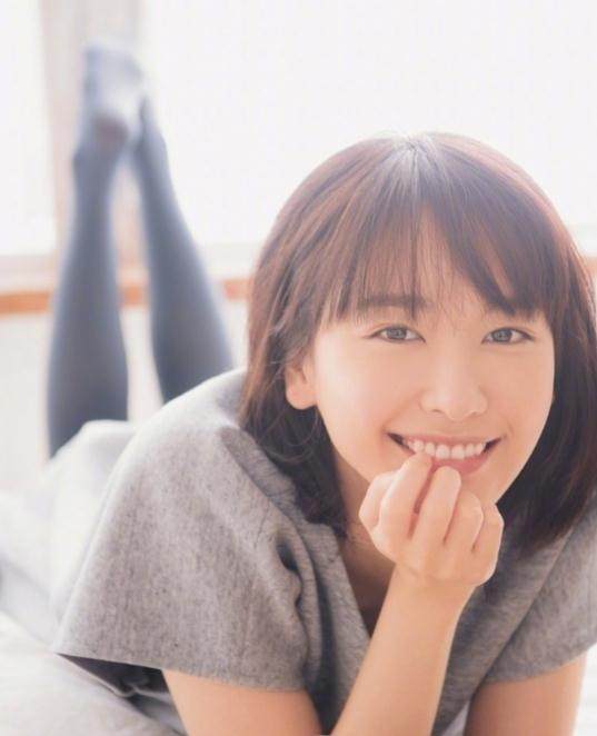 日本人气女星新垣结衣与男歌手星野源要结婚了 这是真的吗 看点快报