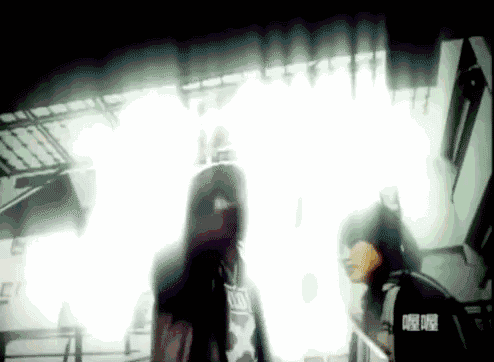 立马百度查了一下确实是这首《臭男人》,并且还是黄义达的原创!