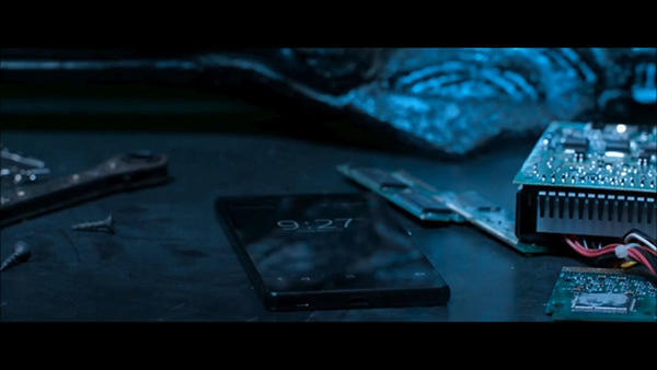 《复联3》即将上映,漫威英雄们都用过什么手机