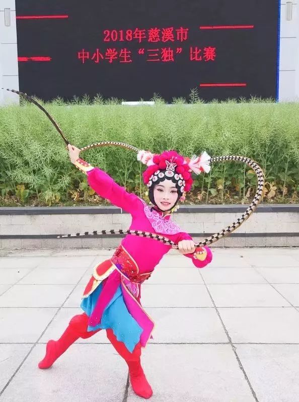 哇,抖音点赞417万,阅读量6769万,是咱慈溪人!