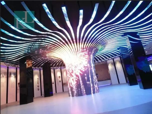 光怪陆离的led异形屏应用,创造出美妙的光影世界