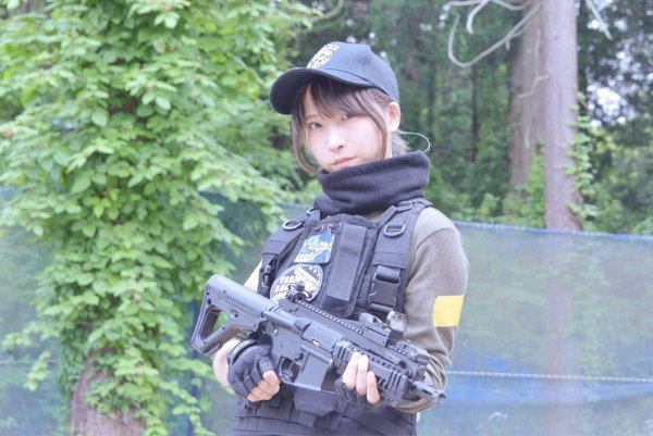 可爱！宁宁鸡声优晒生存游戏战图片引关注