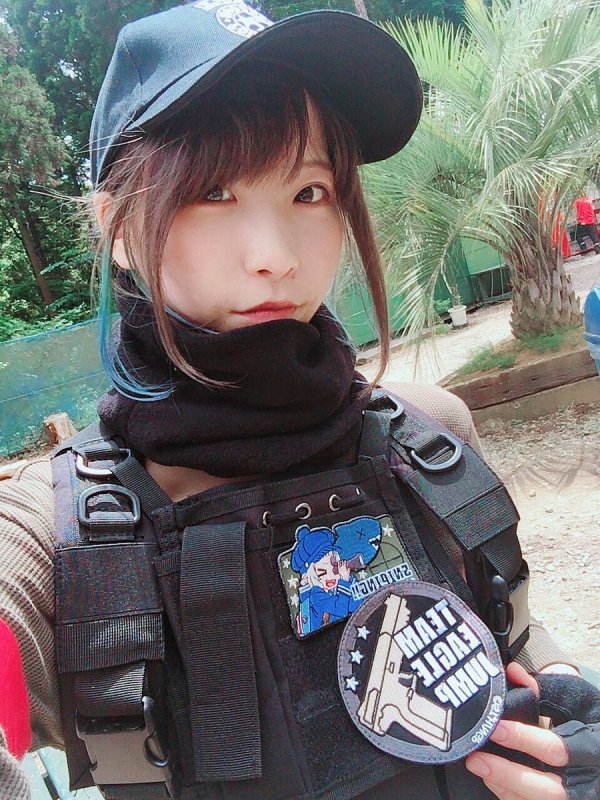 可爱！宁宁鸡声优晒生存游戏战图片引关注