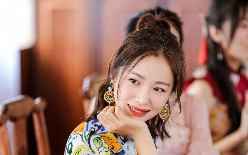 插足邓超孙俪婚姻被雪藏,35岁的她如今活出最