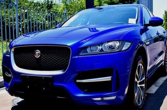 最便宜的捷豹suv 标配10英寸touch Pro触摸屏 最高优惠18万 看点快报