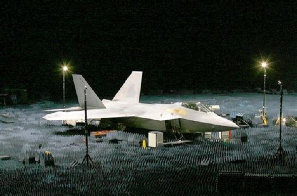 RCS测量系统为何能获奖 飞机隐不隐身它说了