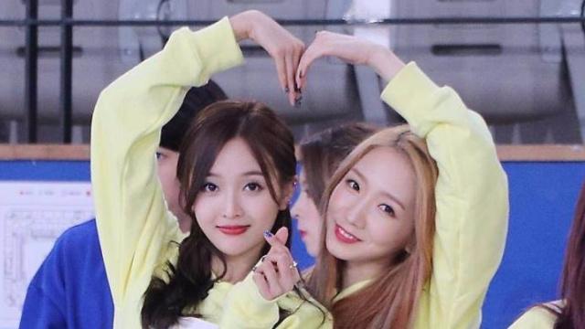 曾在韩国同组合出道,吴宣仪、孟美岐出任C位却