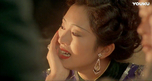没有人可以永远美丽,除非她勇敢地接纳了自己.