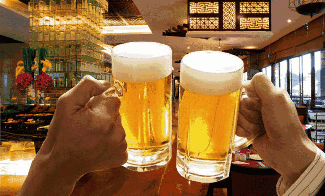 绿城精酿啤酒节|醉美深蓝芯,五一掼霸赛火热报名中