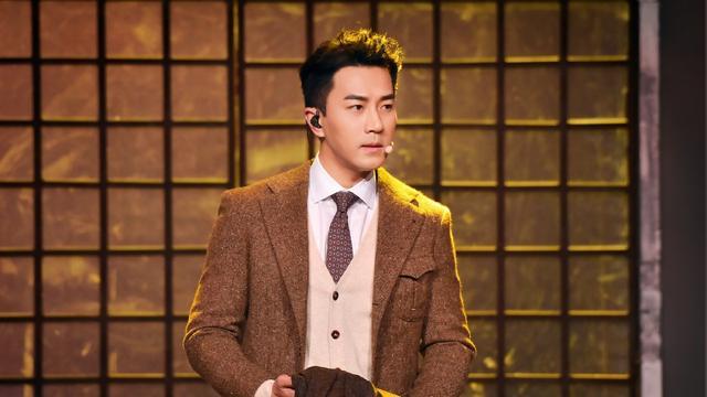 刘恺威《跨界歌王》唱歌神经典打动薛之谦,谭