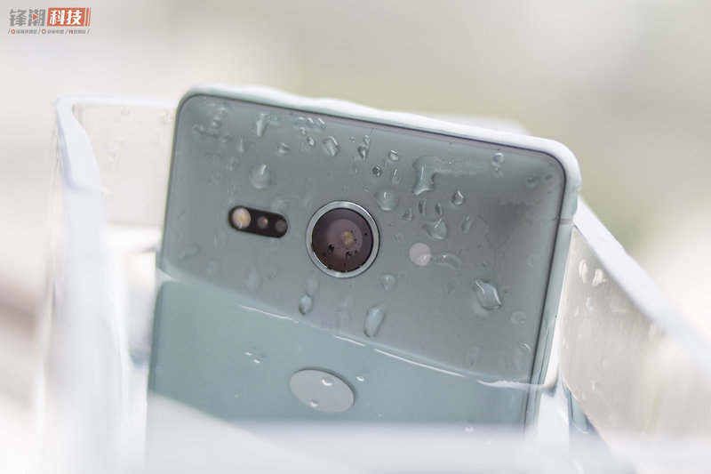 老顽童的转变:索尼XZ2 Compact真机图赏