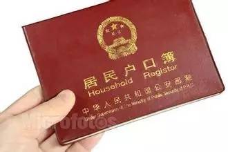 购房发票是很重要，但是有些开发商为了逃税避税而不给购房者开发票。如果遇到开发商迟迟不开购房发票的情况，购房者可以理直气壮地向他们索要 。