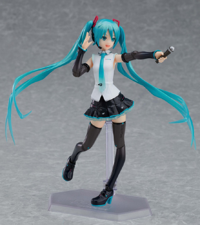 在家欣赏演唱会 初音未来新款可动手办开订