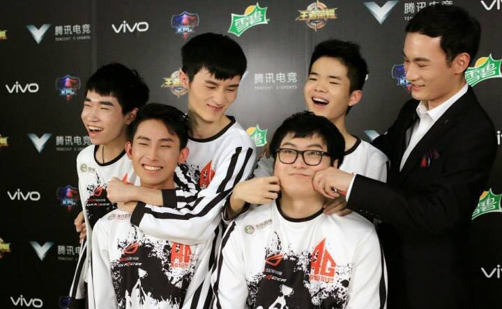 WF.D保级失败遗憾降级 KPL四届元老队伍仅剩