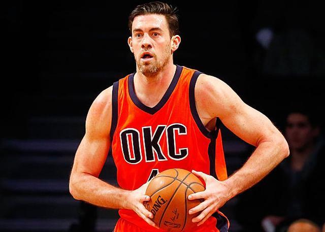 尼克-科里森宣布退役 他一生只为一队效力