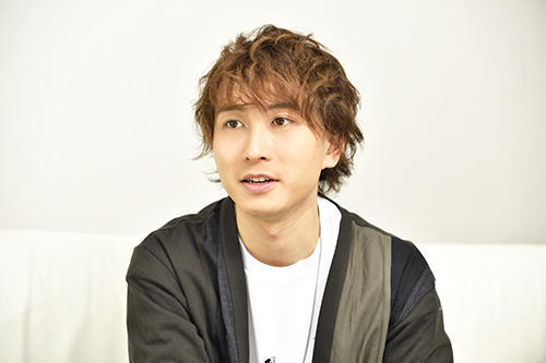 比角色帅！新田声优眼中的《超能力女儿》