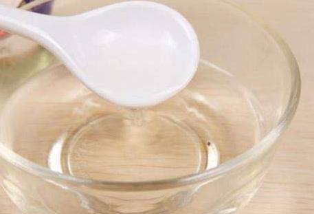 姐妹们,白醋洗脸能美白,可是你还不知道一周洗