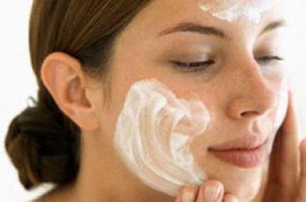 姐妹们,白醋洗脸能美白,可是你还不知道一周洗