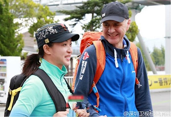 岳云鹏和高晓松的辣眼睛呛嗓子大脸盘子组合