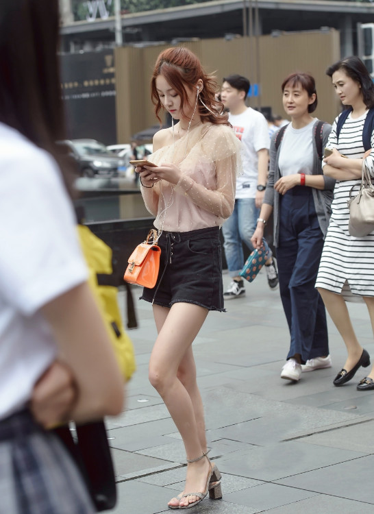 成都太古里路人街拍,个个堪比大明星