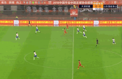 gif-帕托一条龙破门 塔神近距离射门被扑