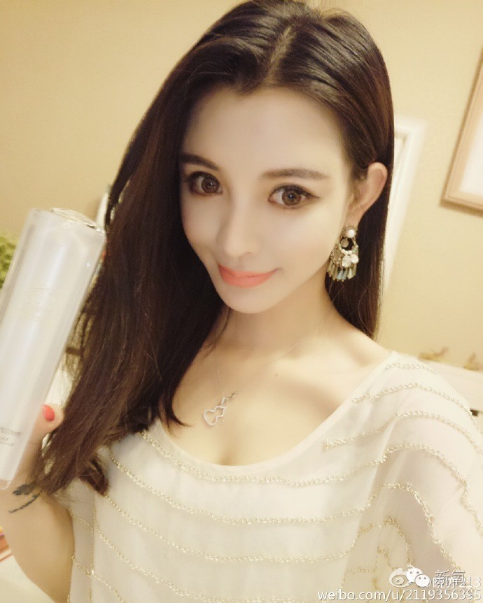 整成Angelababy的网红们，简直傻傻分不清