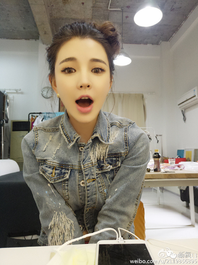 整成Angelababy的网红们，简直傻傻分不清