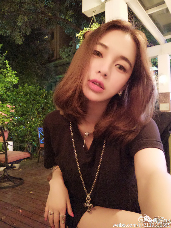 整成Angelababy的网红们，简直傻傻分不清