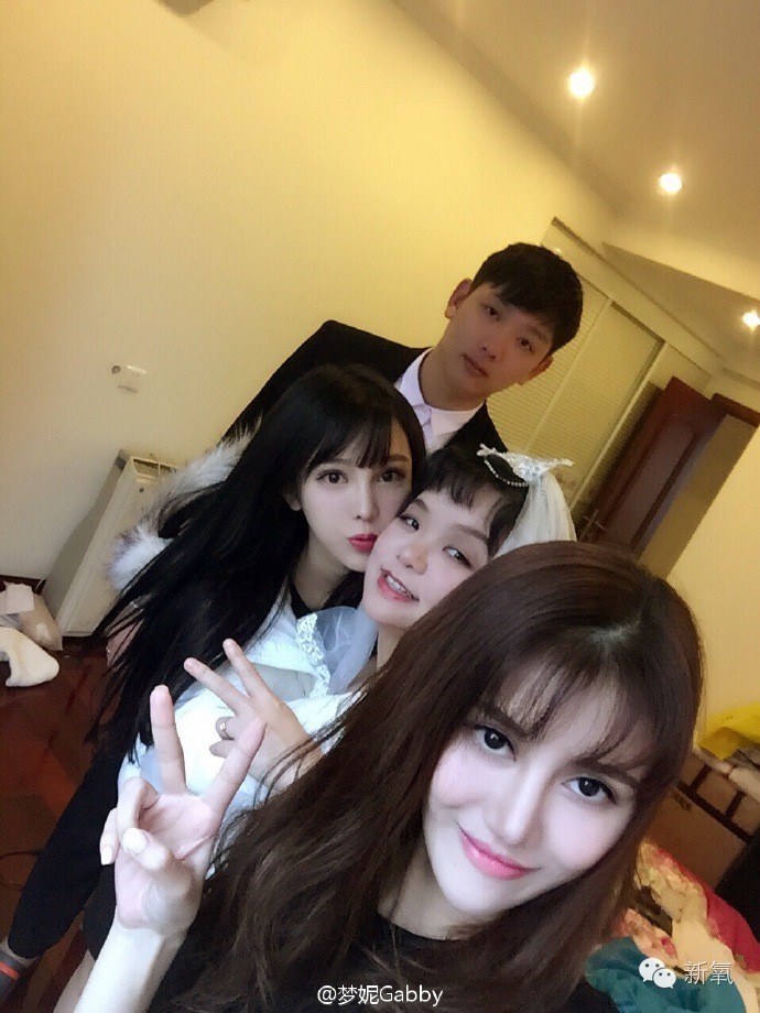 整成Angelababy的网红们，简直傻傻分不清