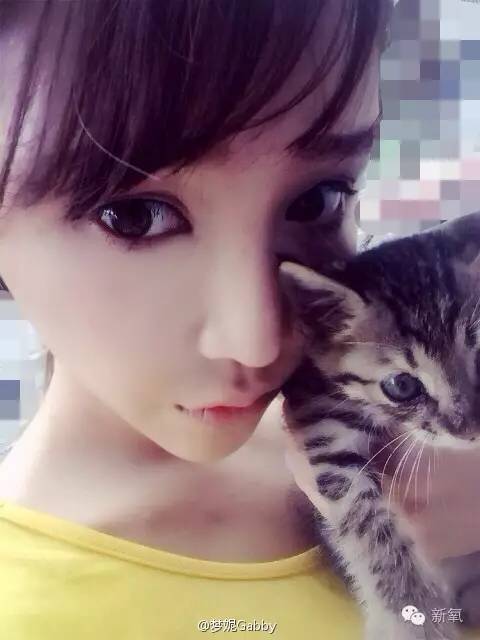 整成Angelababy的网红们，简直傻傻分不清