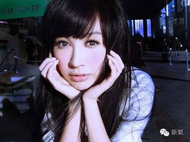 整成Angelababy的网红们,简直傻傻分不清