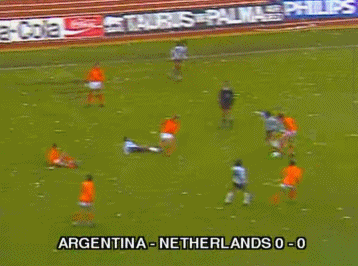 【世界杯百大球星】肯佩斯:6球斩首冠 老马之