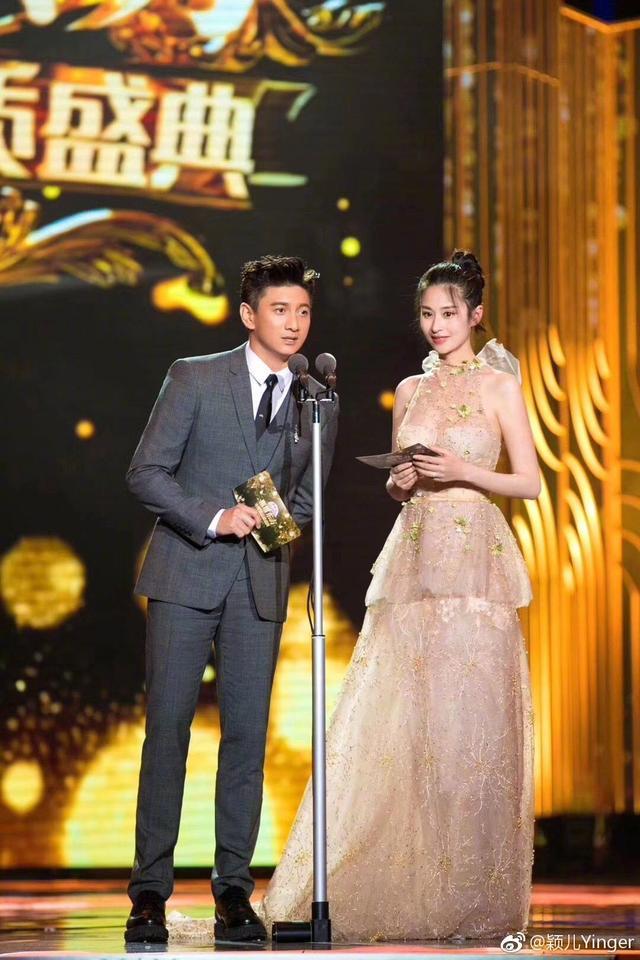 付辛博颖儿赴巴厘岛完婚,15号将以哆啦A梦为