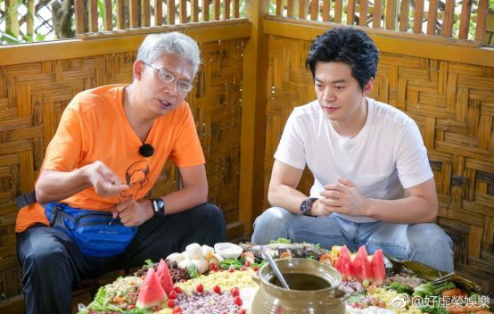 《小镇故事》终于播了,可要讲好小镇的故事太