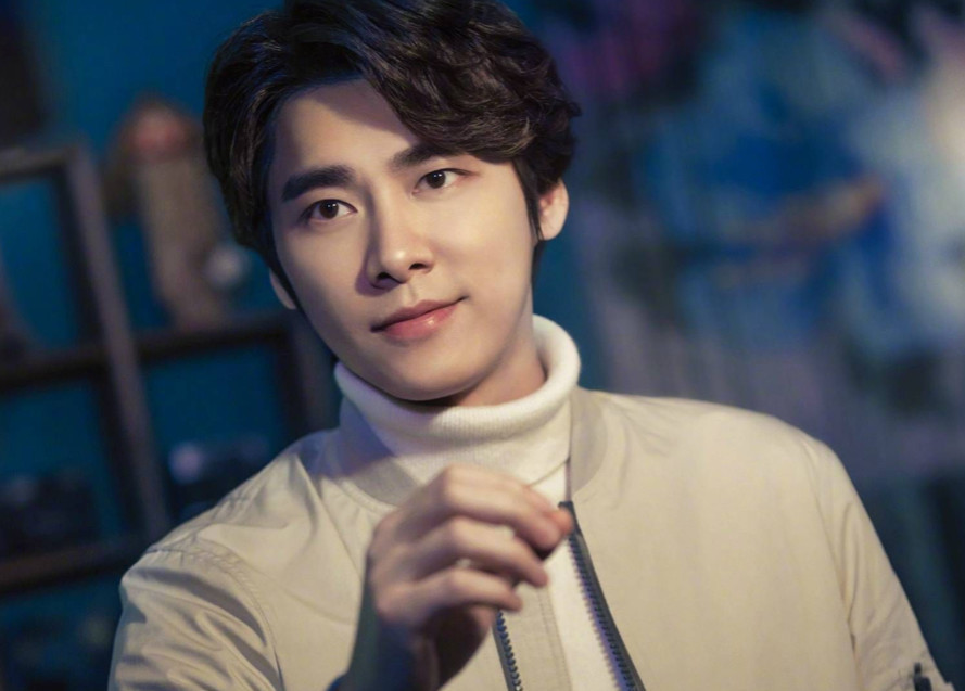 李易峰的前女友都脱单了,为何他一直选择单身