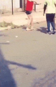 爆笑gif:我以为你会按套路出牌,没想到我看错你了