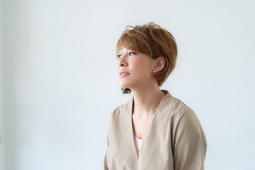 知性气质！朴璐美回顾声优生涯