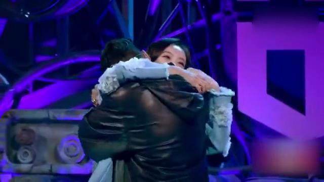 《热血街舞团》陈伟霆宋茜队逆转取胜,鹿晗陈